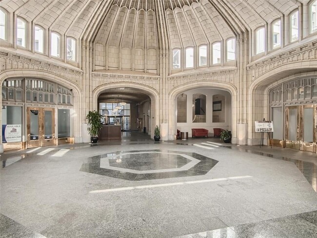 Photo - 57 Forsyth St NW Unit 9C