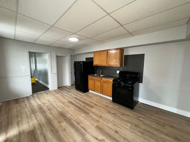 Photo - 37 N Franklin St Unit APT# 1