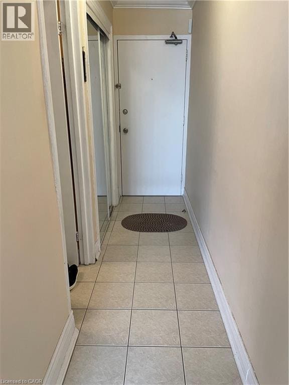 Photo - 141 Catharine St S Unit 903