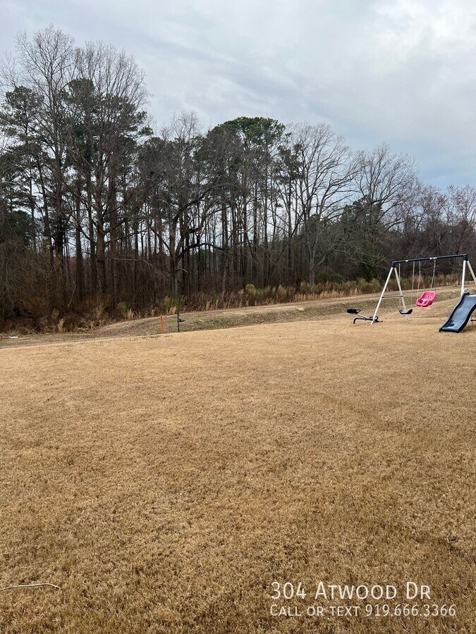 Photo - 304 Atwood Dr