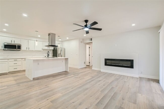 Photo - QUALITY DESIGNER Remodeled Condo in a Guar...