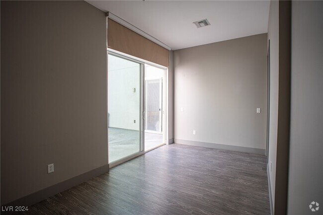 Building Photo - 2775 W Pebble Rd Unit 505 Rental