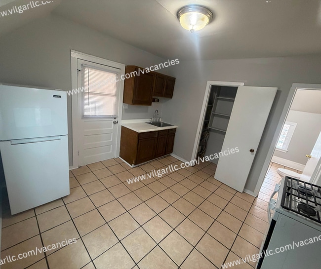 Photo - 4926 Olcott Ave Unit Apt 2