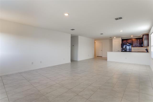 Photo - 111 Lemongrass Dr