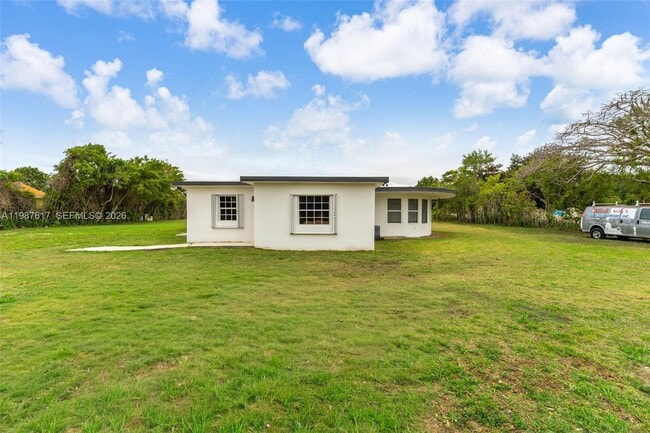 Photo - 9840 SW 60th St