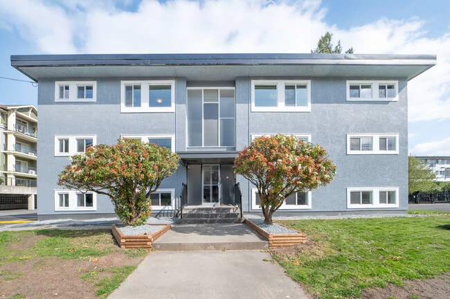 Building Photo - 9250 Edward St Unit 4
