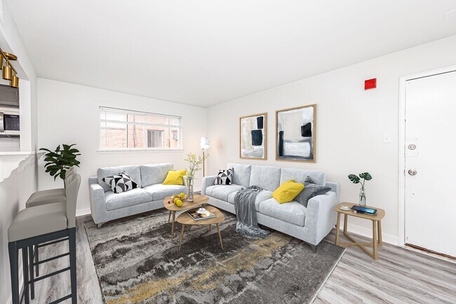 Photo - Congress Hall Apartments