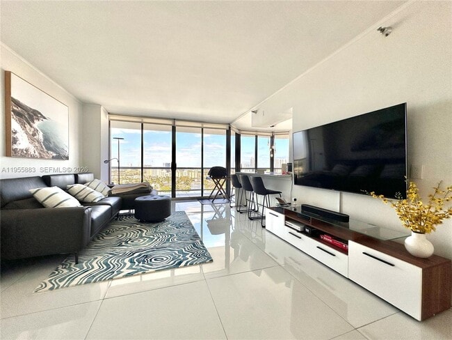 Photo - 3640 Yacht Club Dr Unit 1903