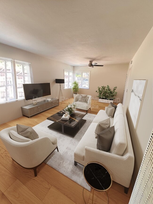 Building Photo - 2233 Ninth St Unit D