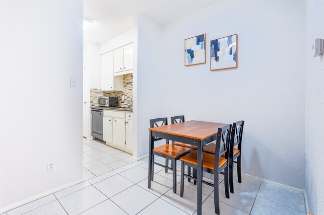 Photo - 7900 N Stadium Dr Unidad 109