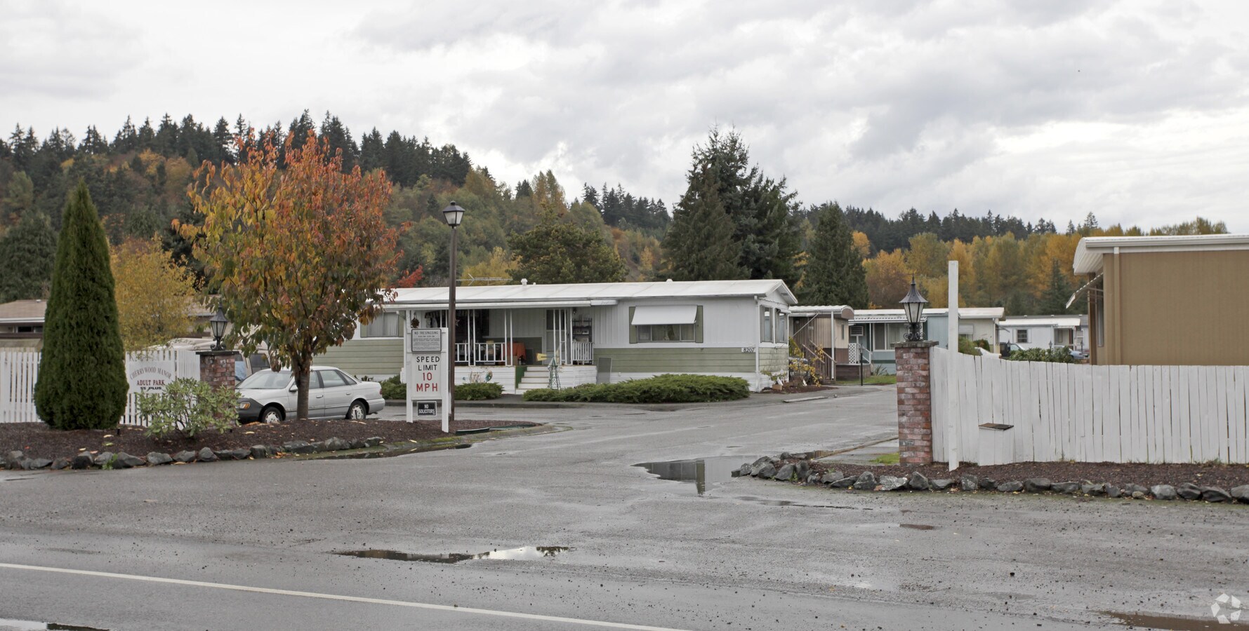 Cherrywood Manor - Cherrywood Manor Apartments