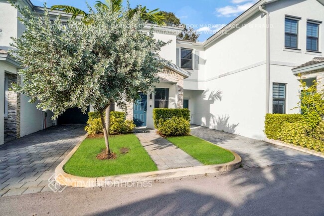 Photo - 1643 SW 28th St