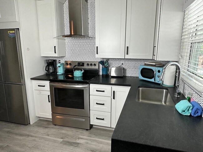 1912 Morrill St Unit 1920