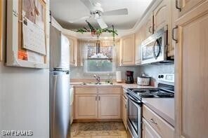 Photo - 1000 Manatee Rd Unidad A106