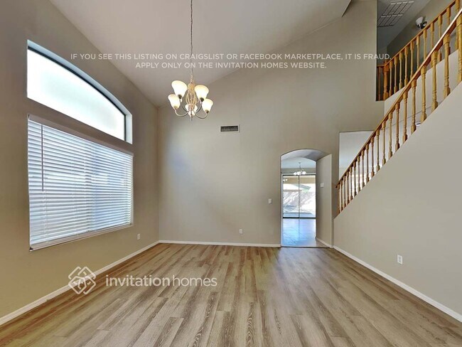 Photo - 3716 W Darrow St