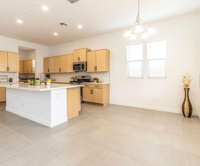 Photo - 21063 E Mayberry Rd