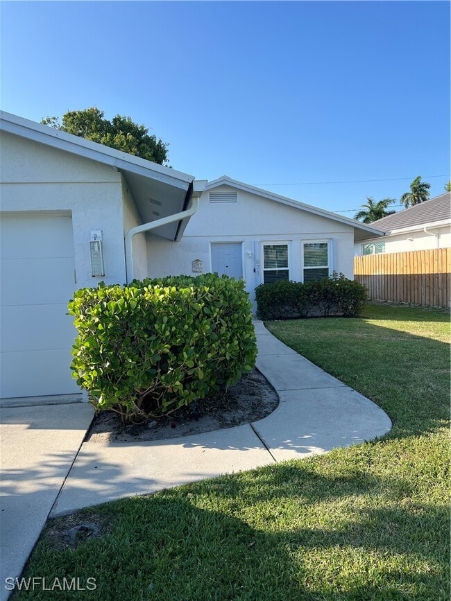 Photo - 671 100th Ave N