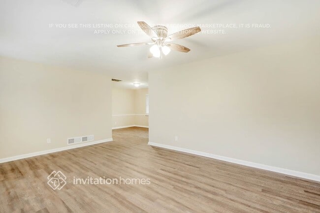 Photo - 2365 Shamrock Dr