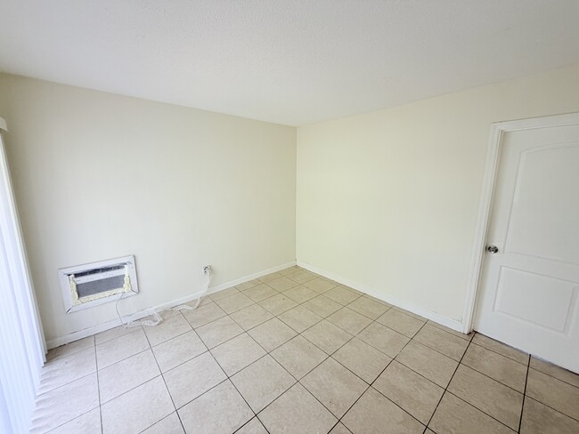 Photo - 3030 NW 43 Terrace