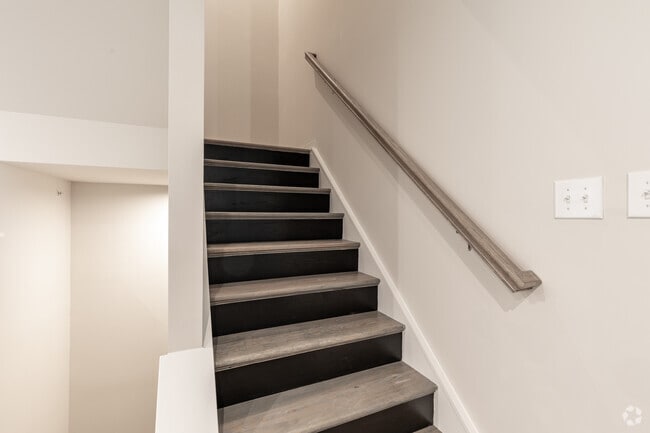The Overlook- 3BR, 2.5BA