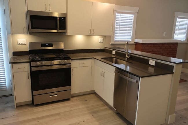 Photo - Charming Duplex Apartment in Historic U of A Neighborhood Fully Remodeled in 2020