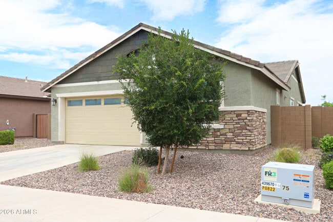 Photo - 2250 E Kelly Dr