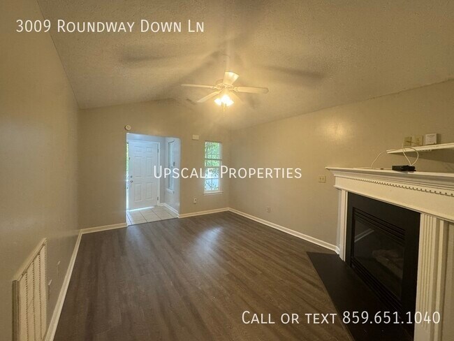 Photo - 3009 Roundway Down Ln