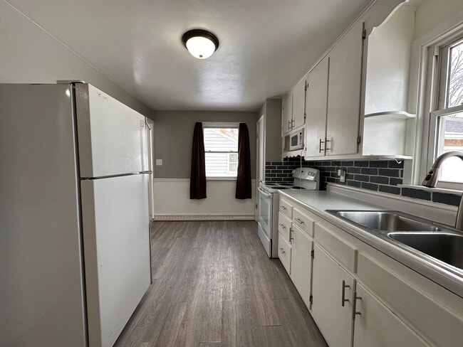 Photo - Recently Renovated 3 Bedroom 1 Bath Single Family Home!