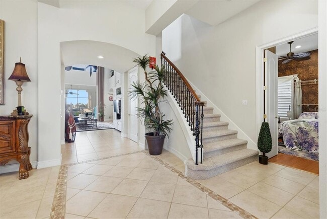 Photo - 1007 3rd St E