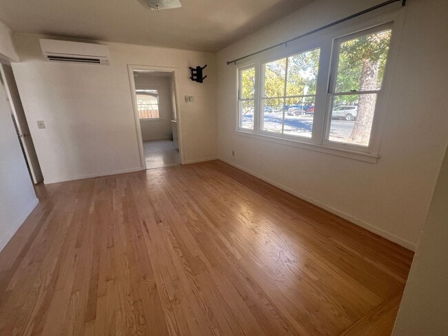 Photo - 533-535gst Unit 535 gs