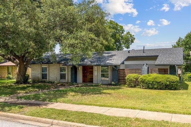 Building Photo - 13147 Rosser Rd
