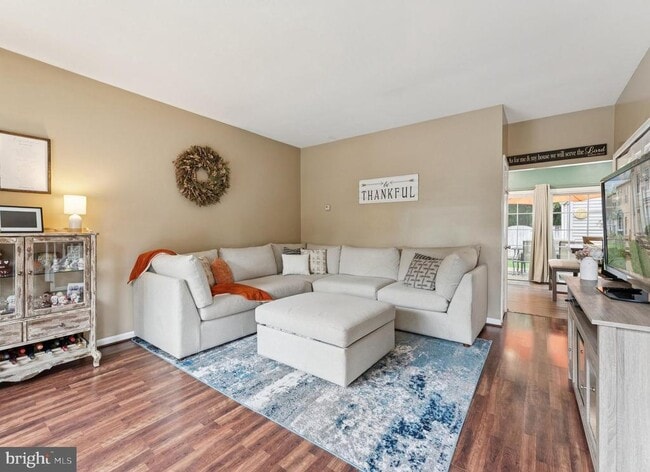 Building Photo - 7180 Westfield Ct