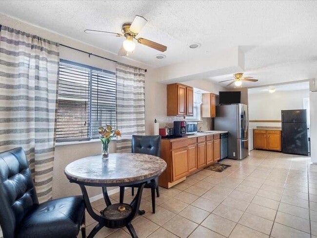 Photo - 4732 W Esplanade Ave