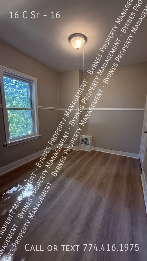 Photo - 16 C St Unit 16