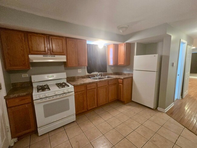 Photo - 7011 S East End Ave