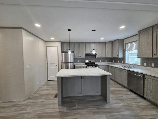 Photo - 271 Mallard Ln