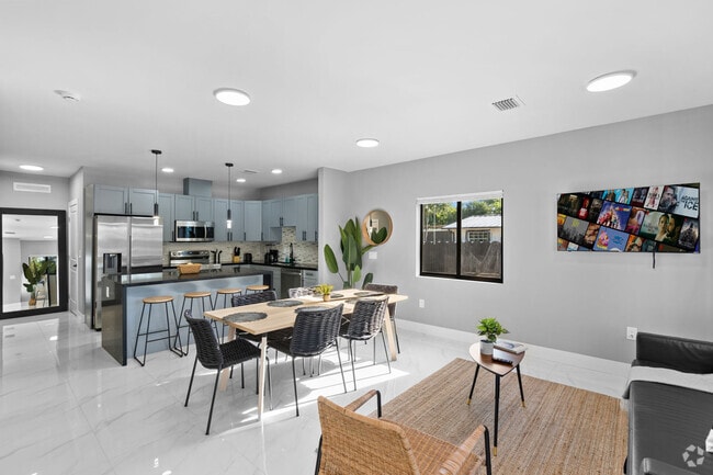Building Photo - 1784 NW 31st St Unit FL1-ID1239910P Rental