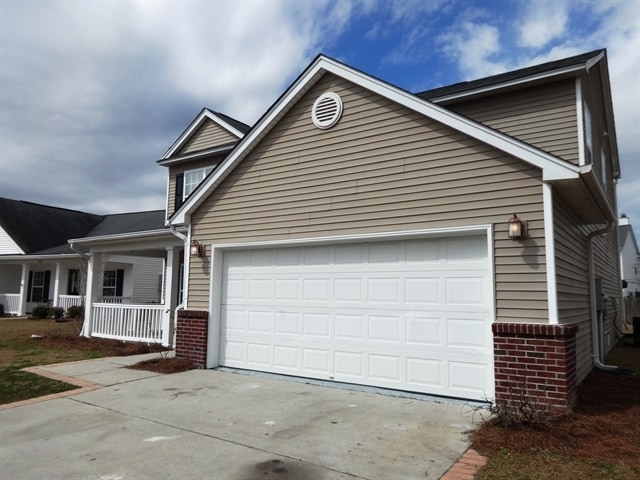 Building Photo - 418 Dovetail Cir Rental
