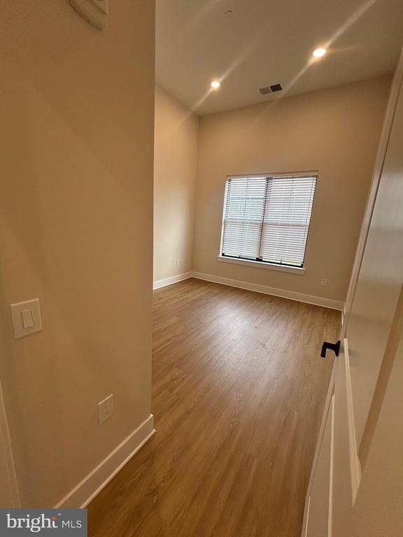 Photo - 624 Main St Unidad 107