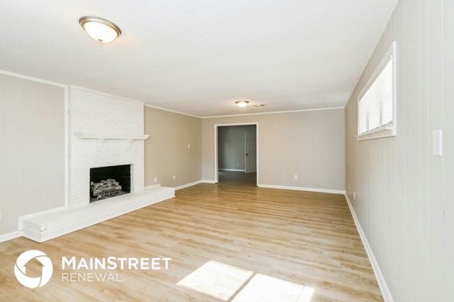 Photo - 6760 Camelot Rd