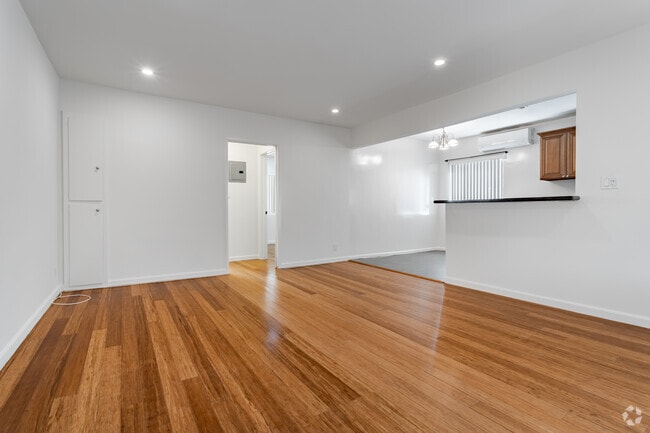 1HAB, 1BA - 740 ft² - Martel Apartments