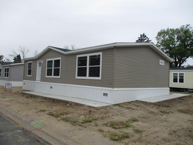 Building Photo - 12585 Gavotte Ave