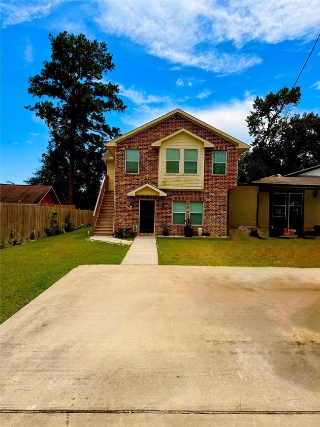 Building Photo - 23030 S Oak Dr Rental