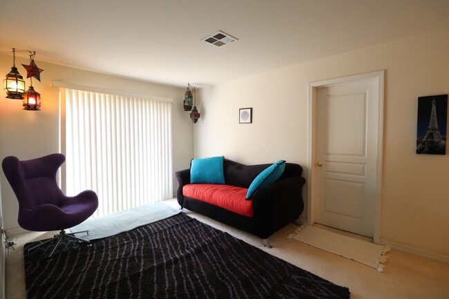 Photo - Great Shared Space For Rent