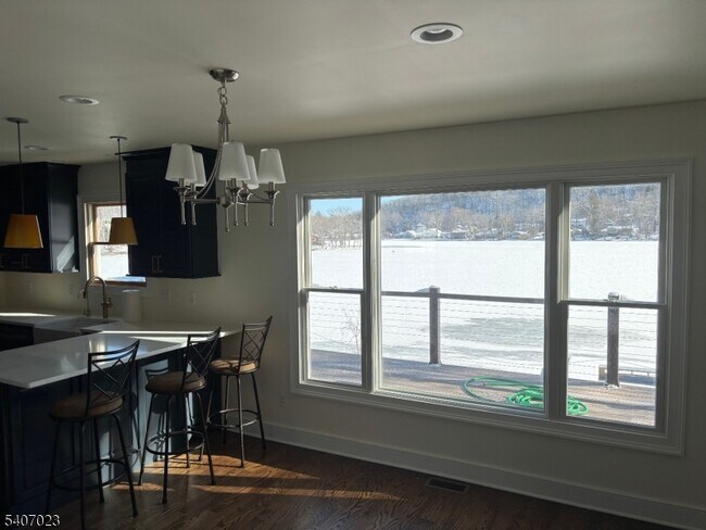 Photo - 41 W Shore Trail