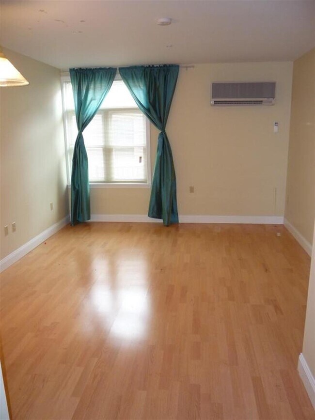 21 Brookline St Unit 111