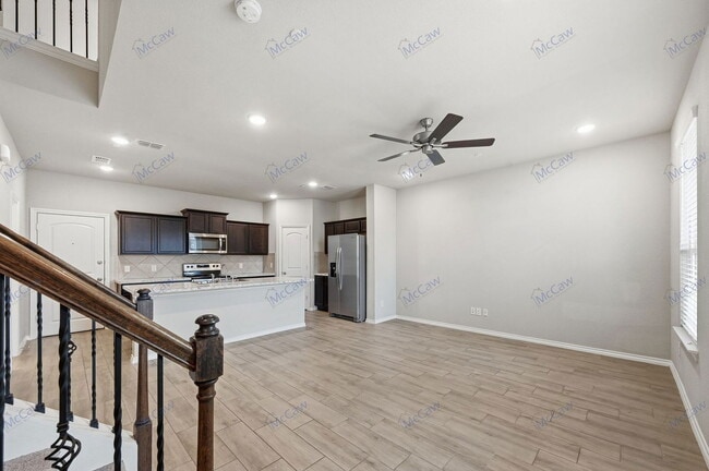 Photo - 2808 Baneberry Ln