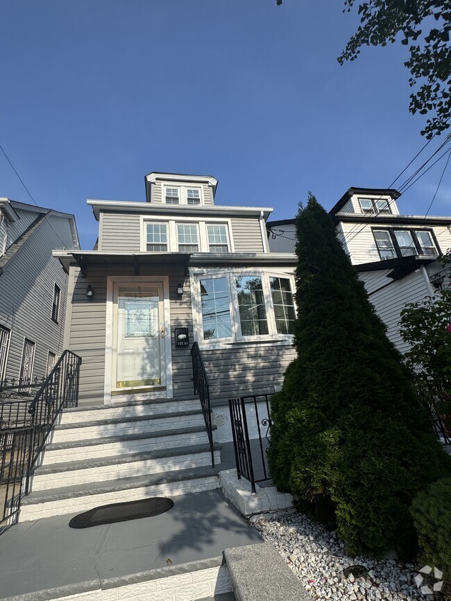 Building Photo - 132-55-155 114th Pl Rental