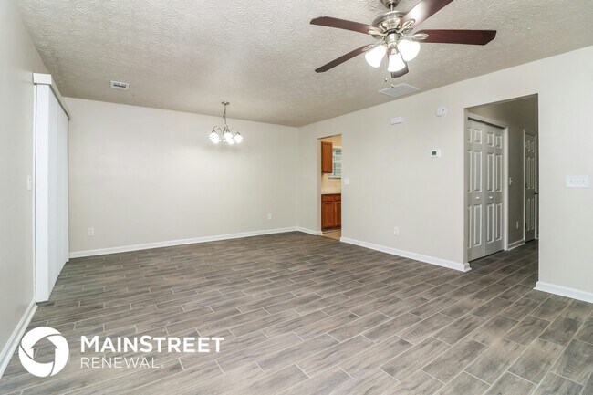 Photo - 3623 Thurleston Ct SW