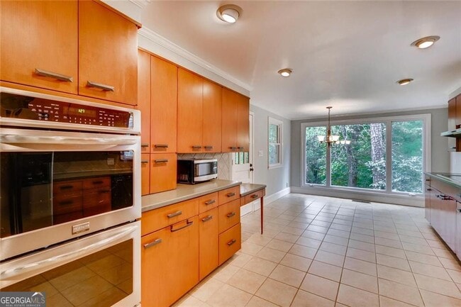 Photo - 1719 Ridgewood Dr NE